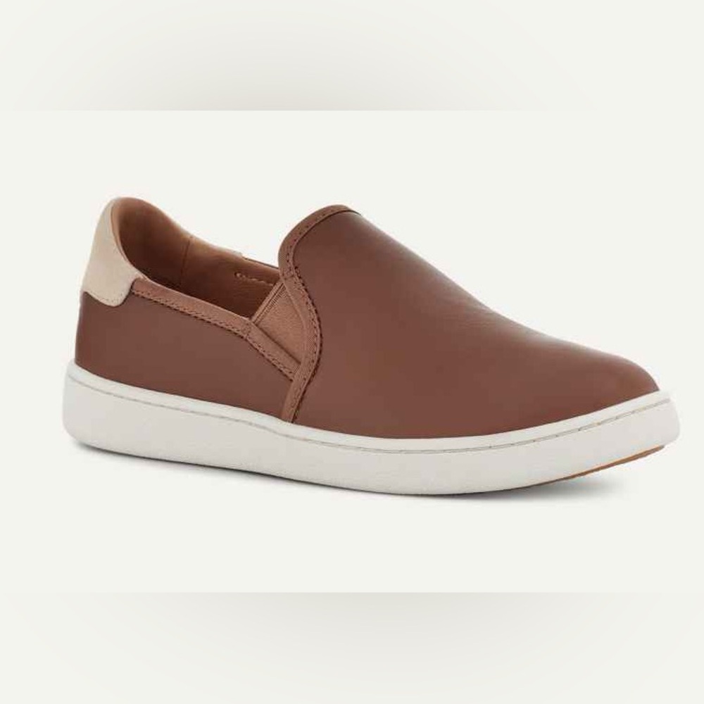 UGG Cas Leather Suede Slip-on Sneaker Shoe Chestnut Brown Size Women’s 6